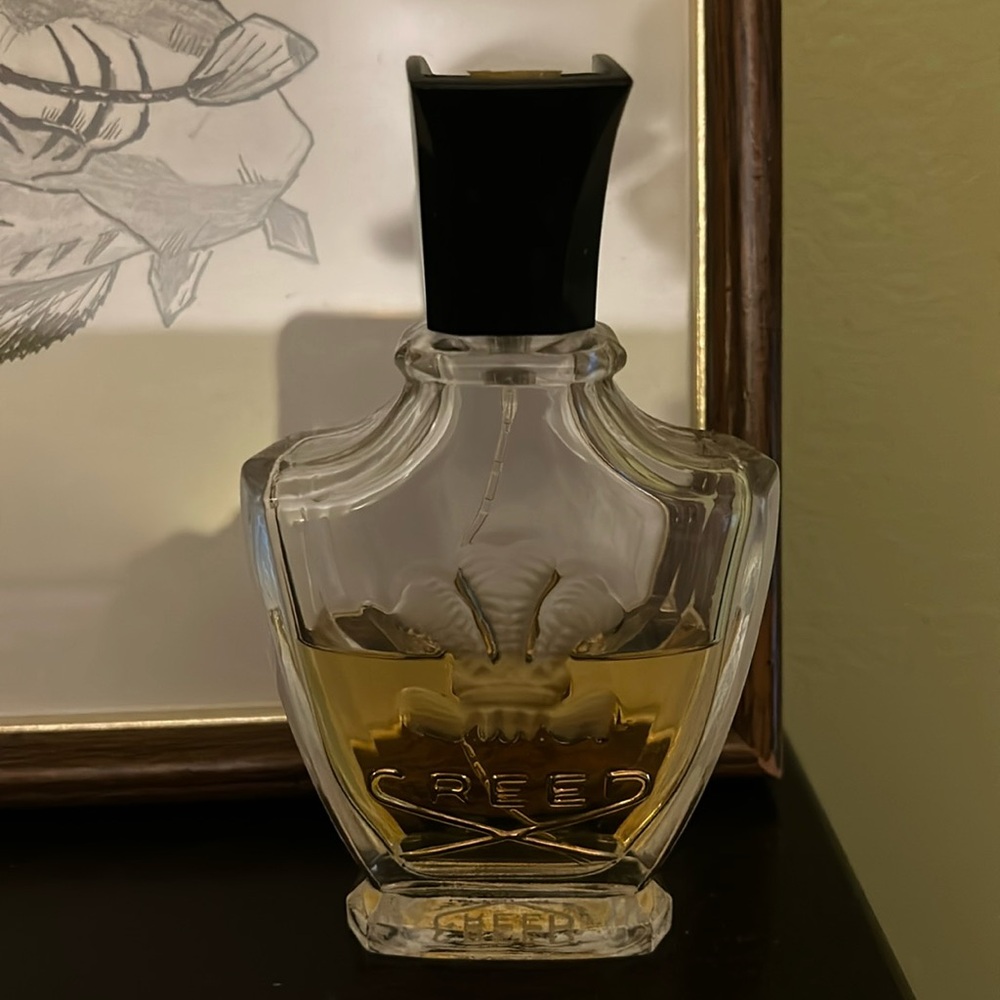 Creed Elegant Fragrance Bottle - Black and Gold
